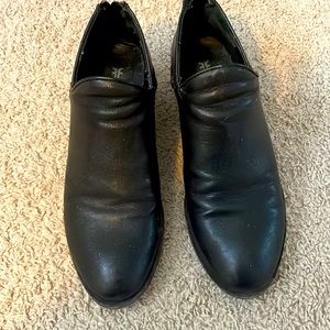 Sz 6.5 Frye booties